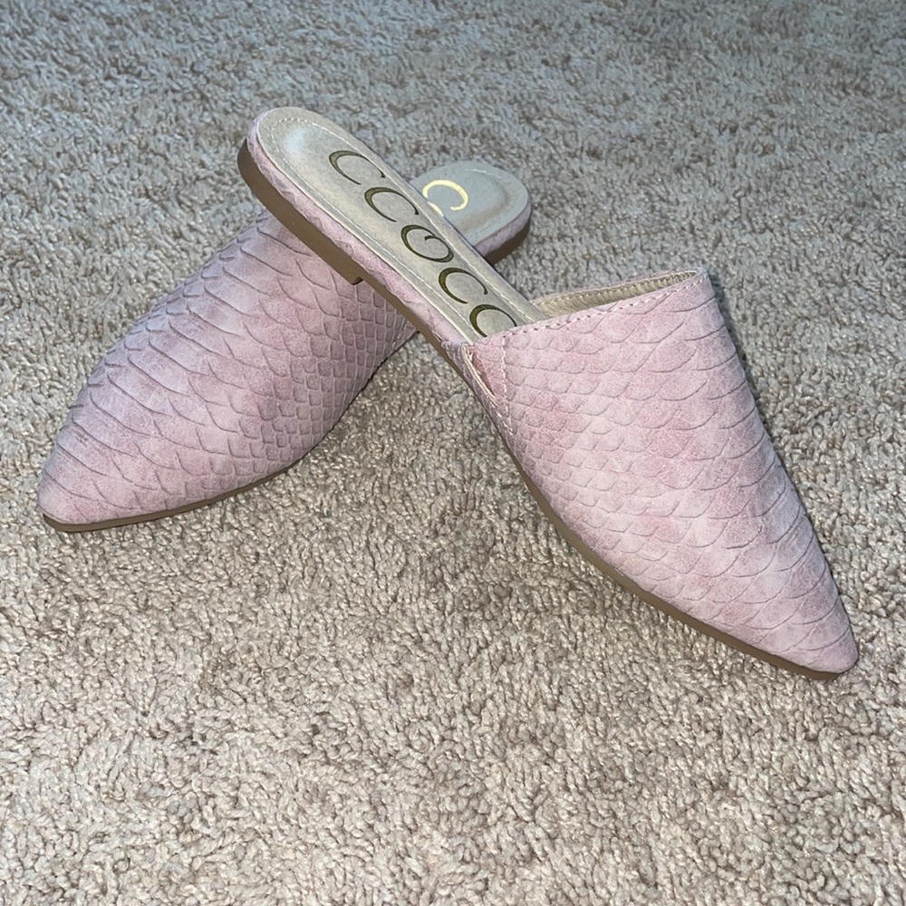 Mauve mule slides